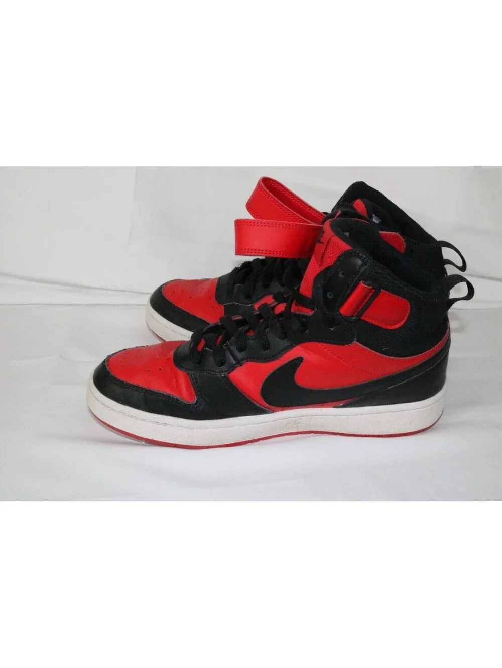 Nike Court Borough Mid 2 Shoes Youth Size 7Y Red Black Strap CD7782-602 - EUC